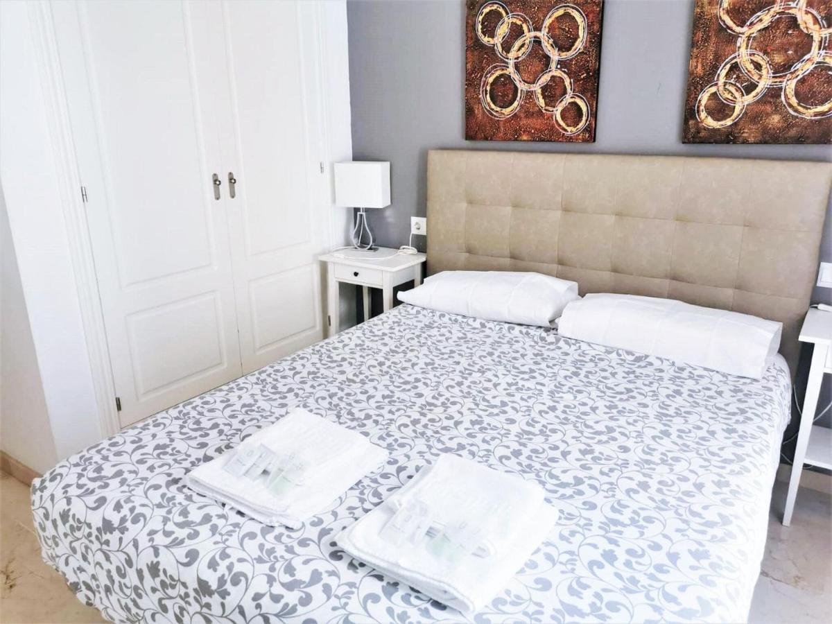 Snug Holiday Home Right In The Center Of M Laga Málaga Exterior foto